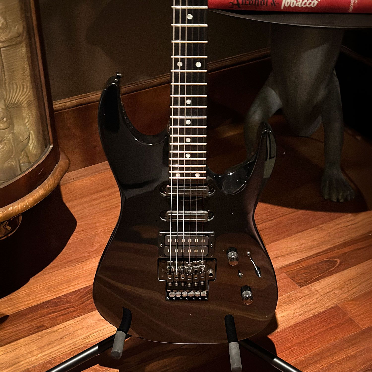 1989 Kramer ProAxe Deluxe body