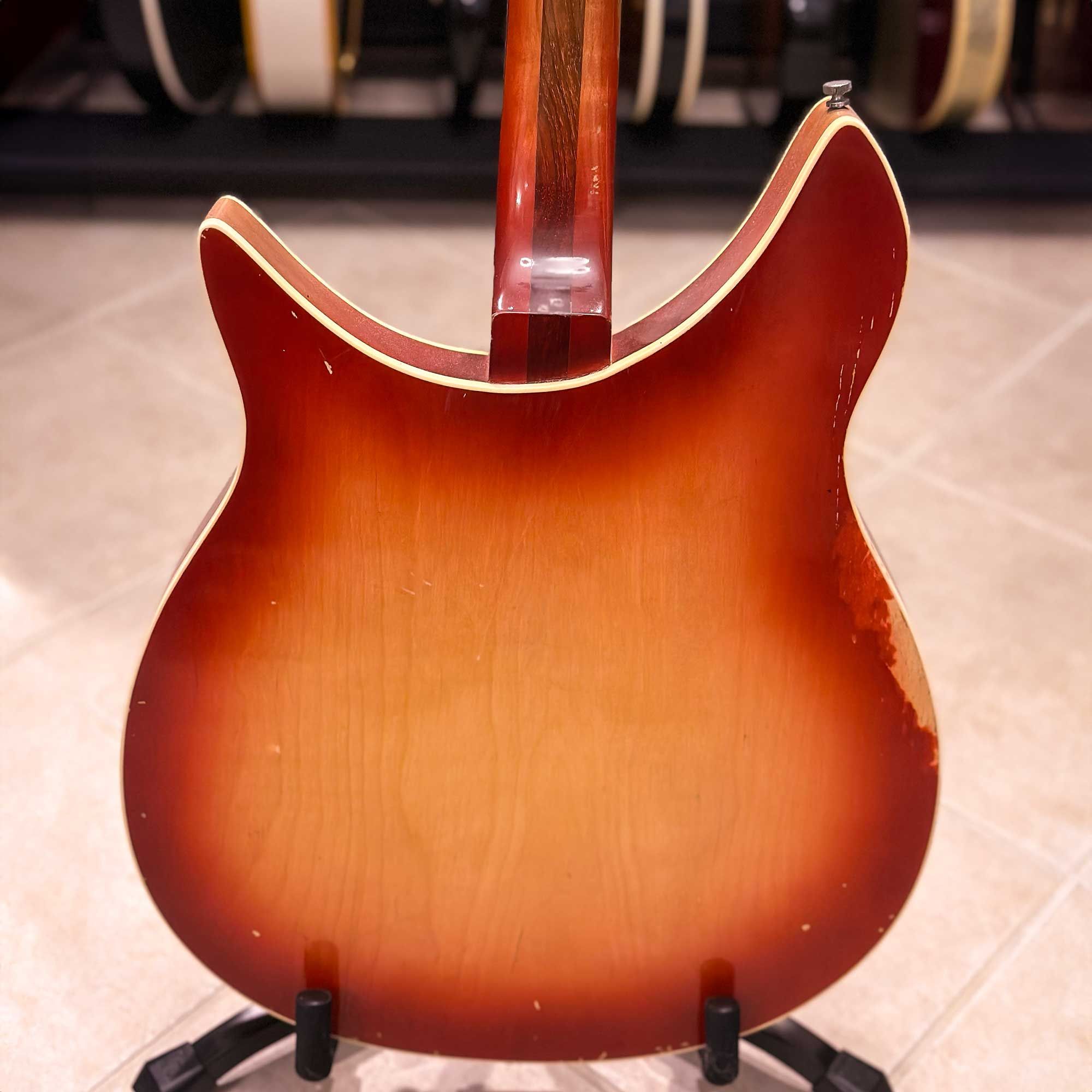 1960 Rickenbacker 365 Capri back
