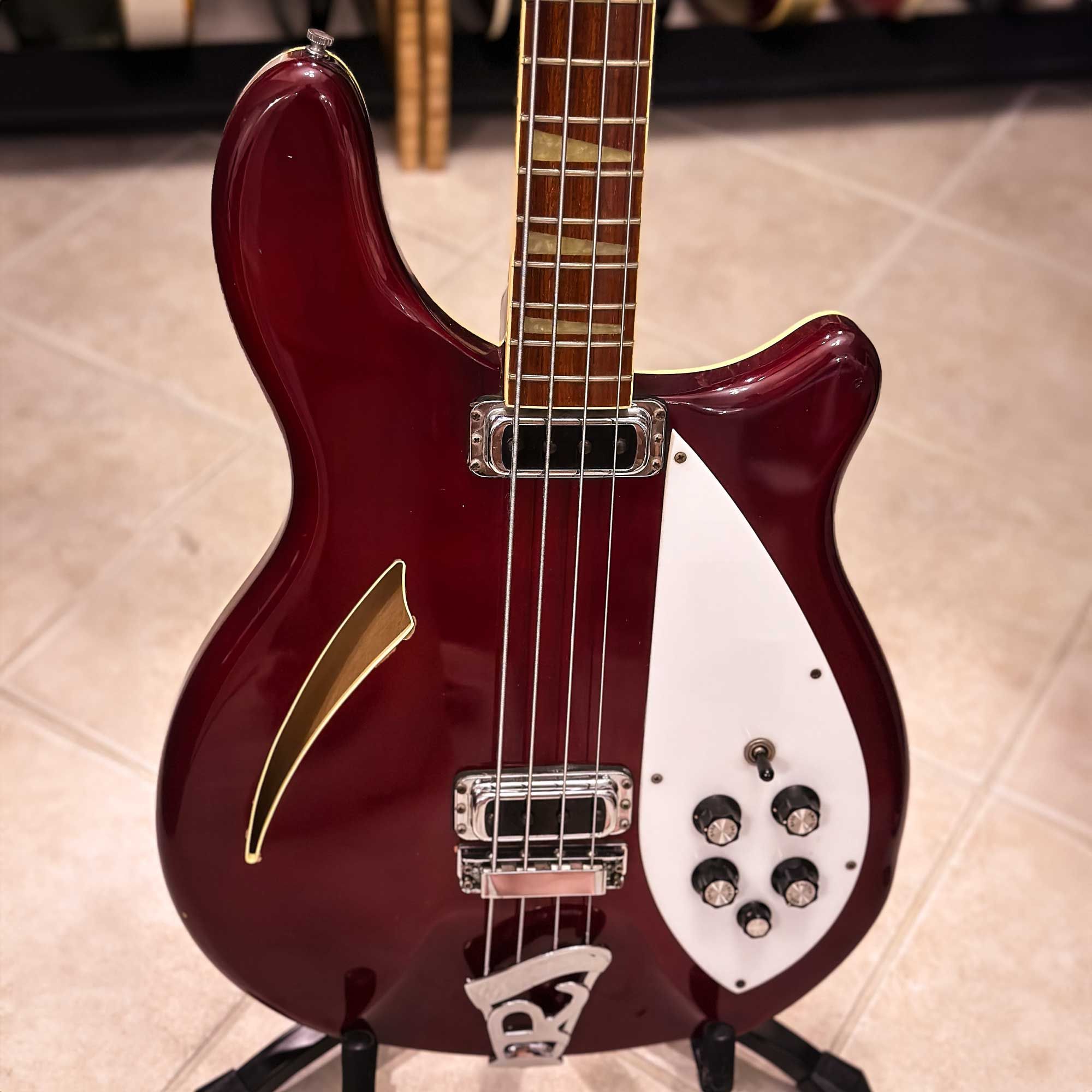 1975 Rickenbacker 4005 body