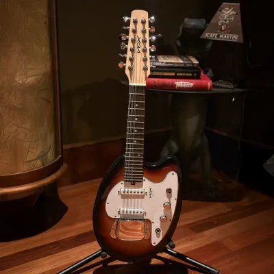 2000 Vox USA Mini-XII