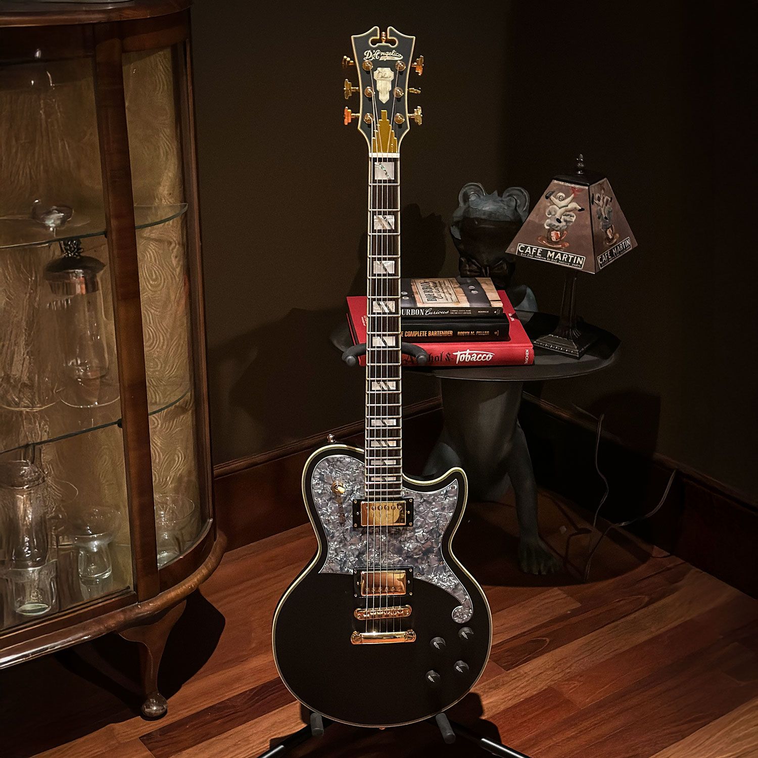 2018 D'Angelico Deluxe Atlantic Baritone