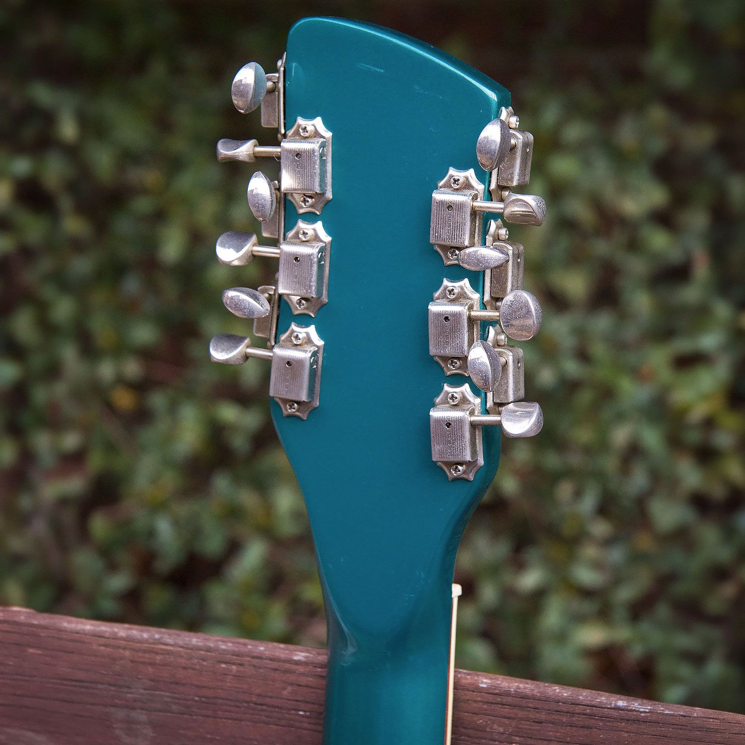 2004 Rickenbacker 660/12 headstock back
