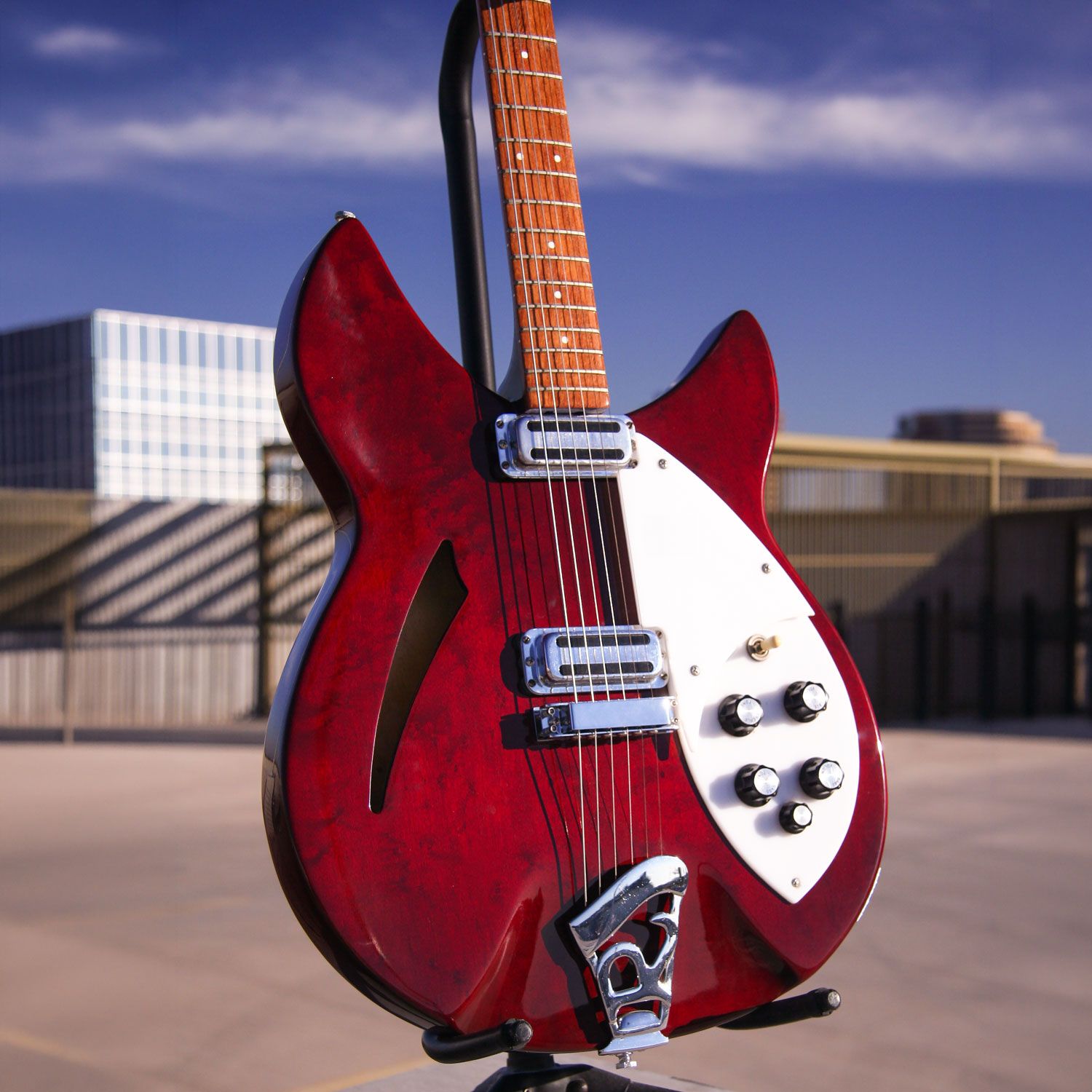 1970 Rickenbacker 330 body