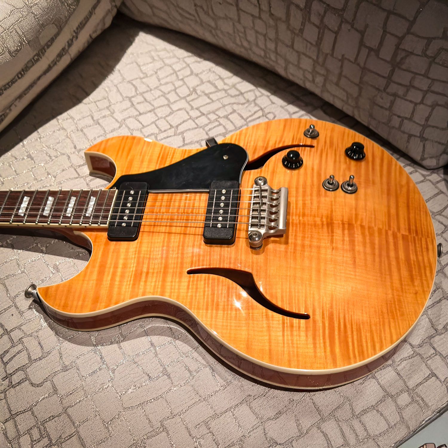 2012 Vox Korea HDC-77 side