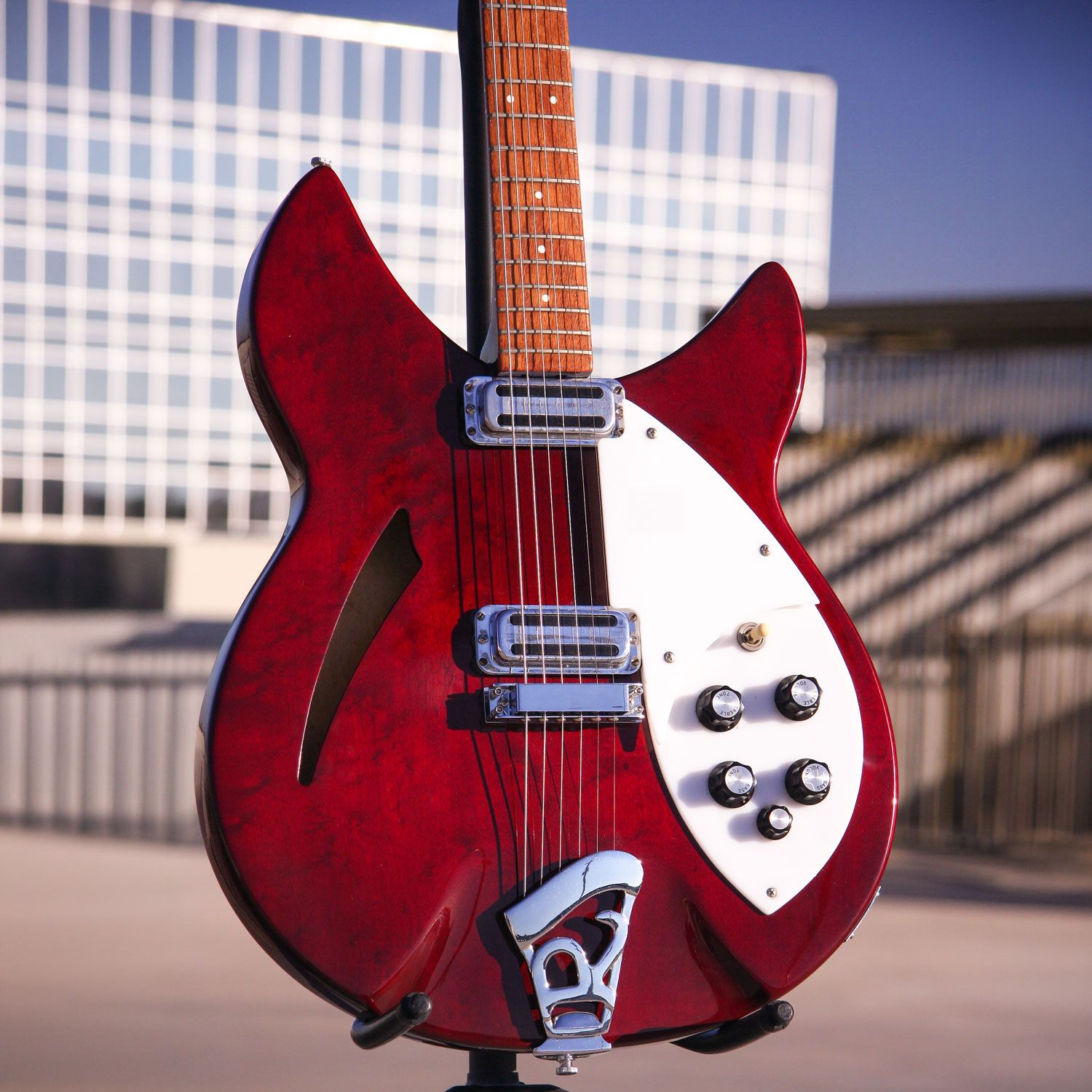 1970 Rickenbacker 330 body