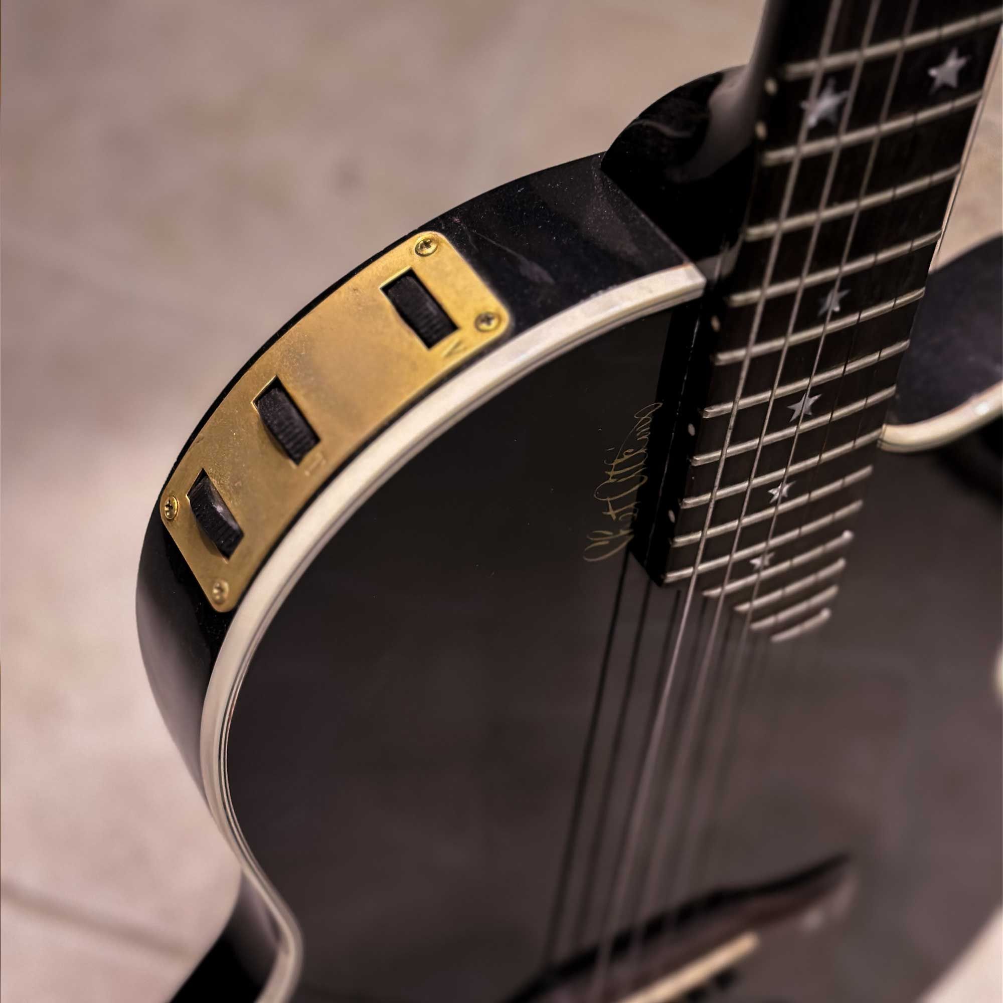 2001 Gibson Chet Akins SST controls