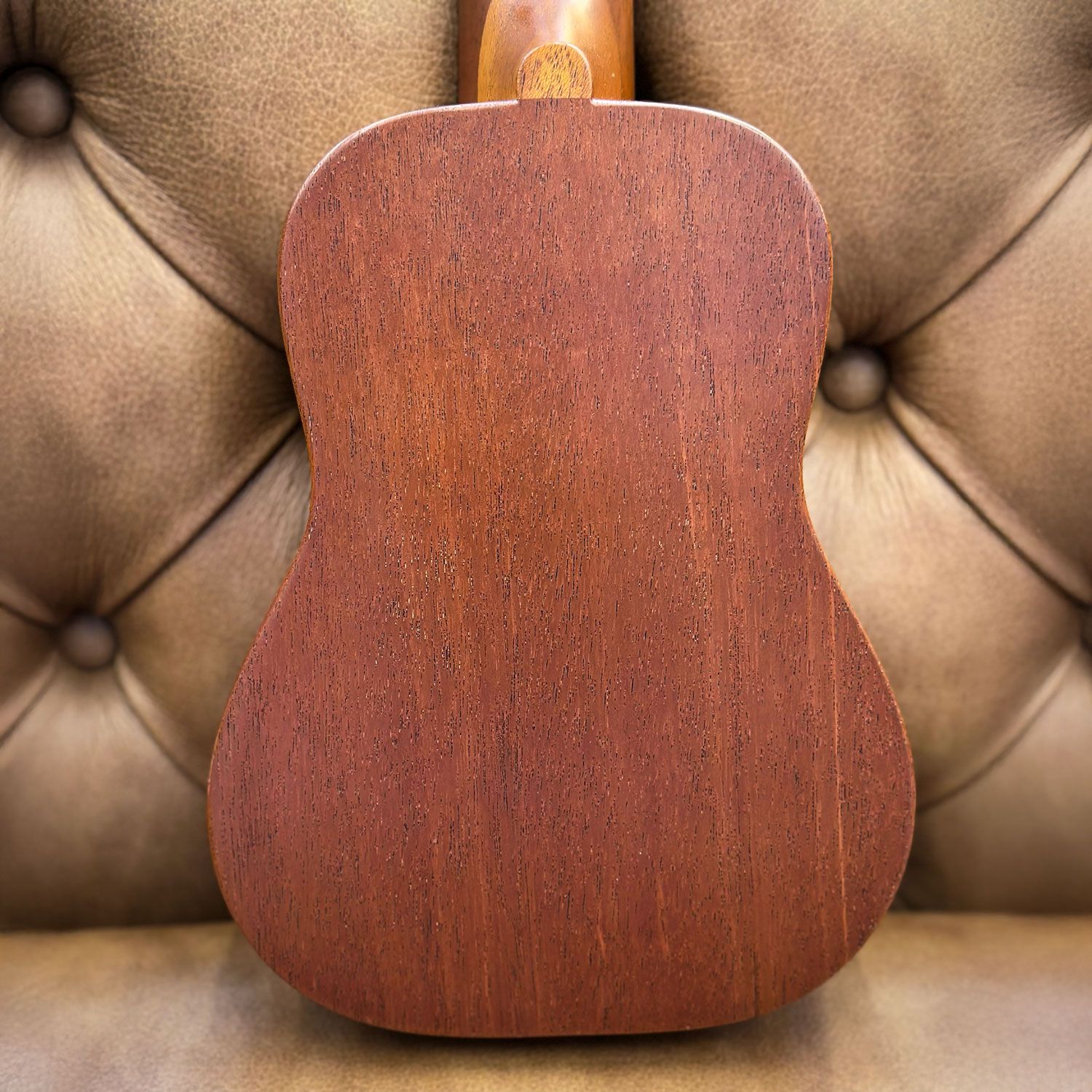 2010 Vox Japan VU33-HK Hello Kitty Ukulele body back