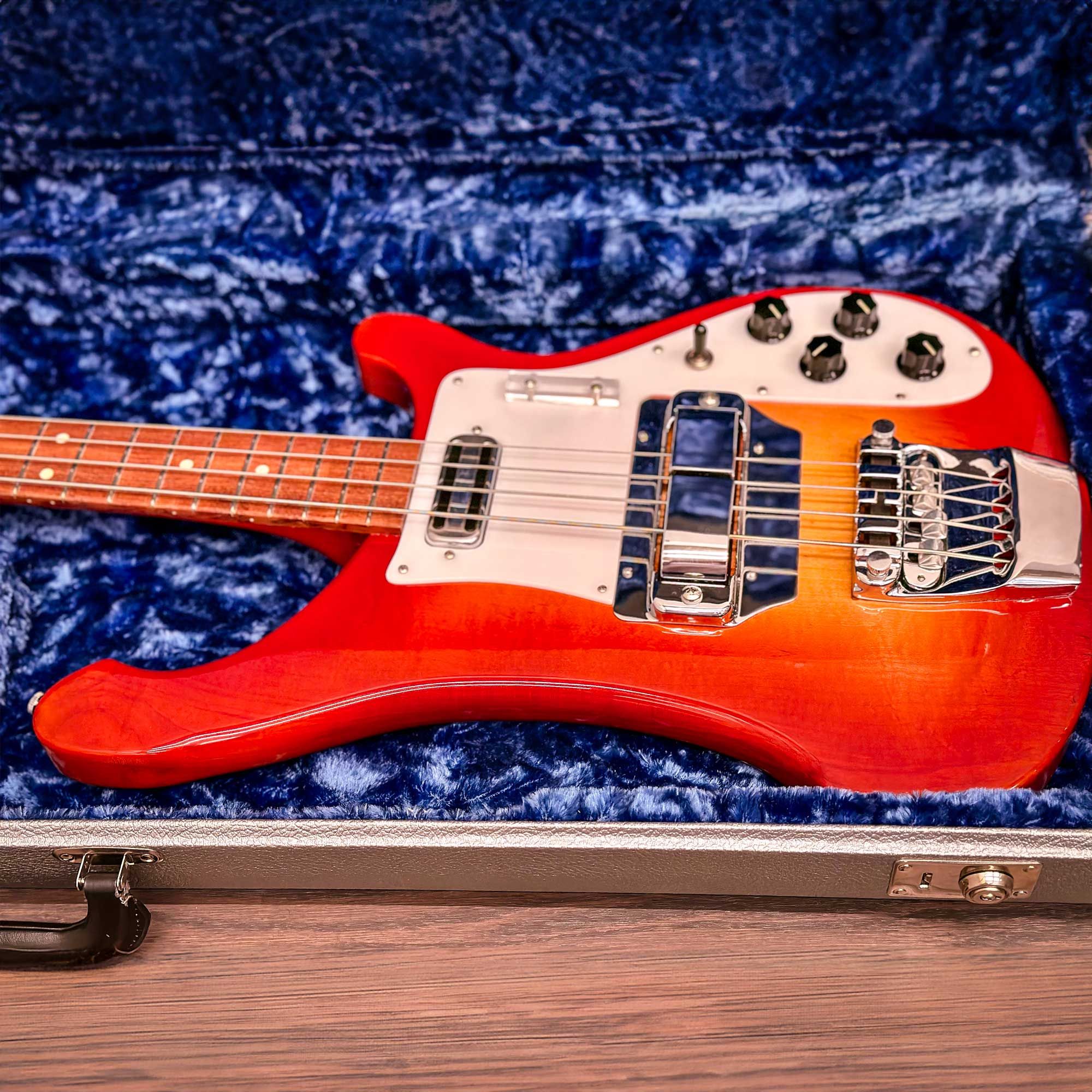 1964 Rickenbacker 4001S side