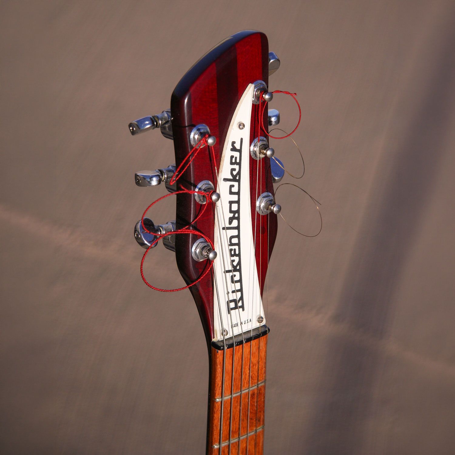 1970 Rickenbacker 330 headstock
