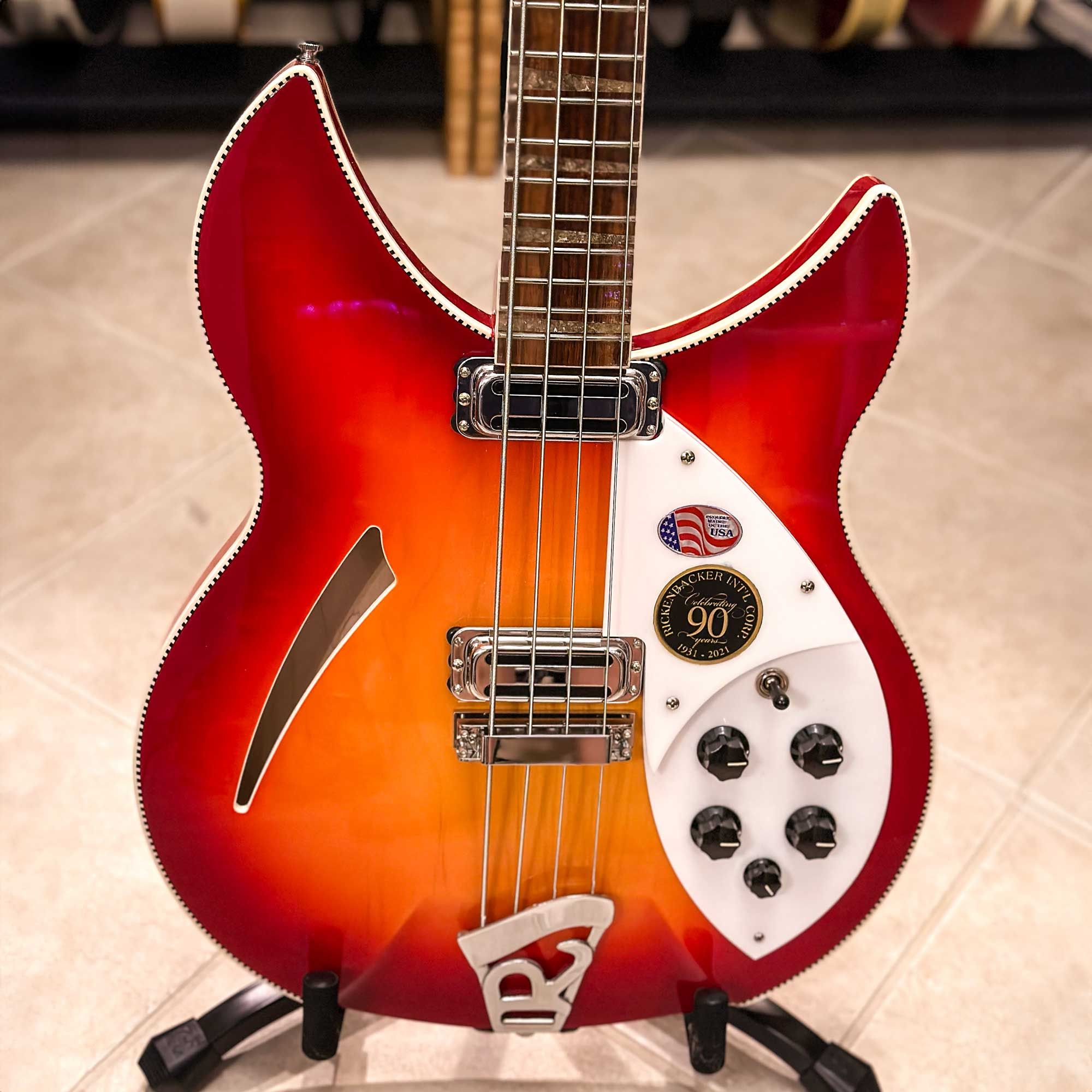 2022 Rickenbacker 4005XC body