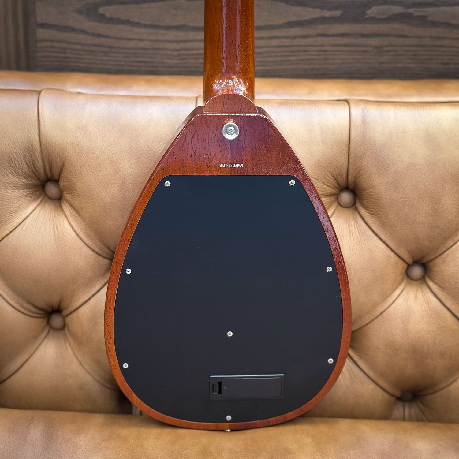 2012 Vox Japan VEU-55T Eleuku 55 Tenor body back