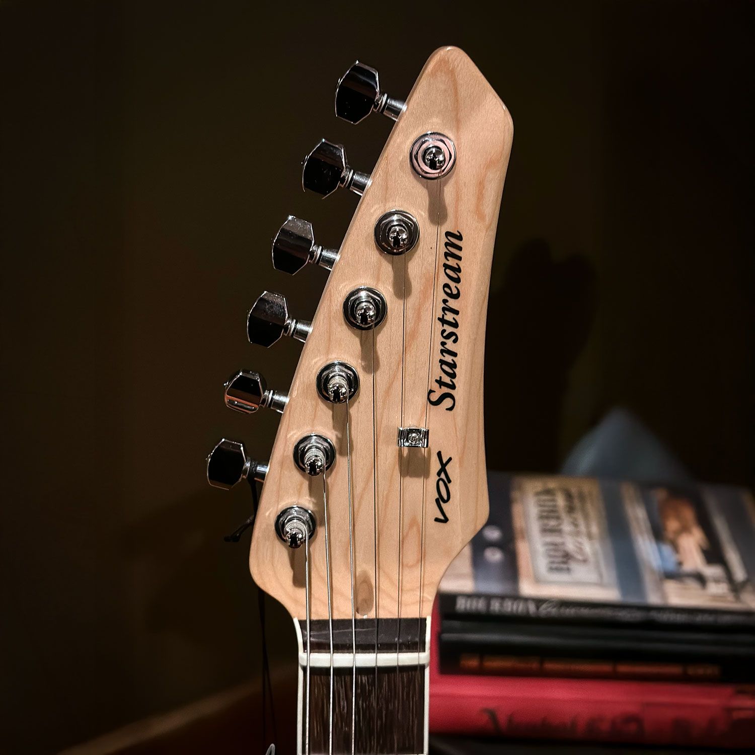 2020 Vox Japan Starstream Type 1-24 with DiMarzio headstock