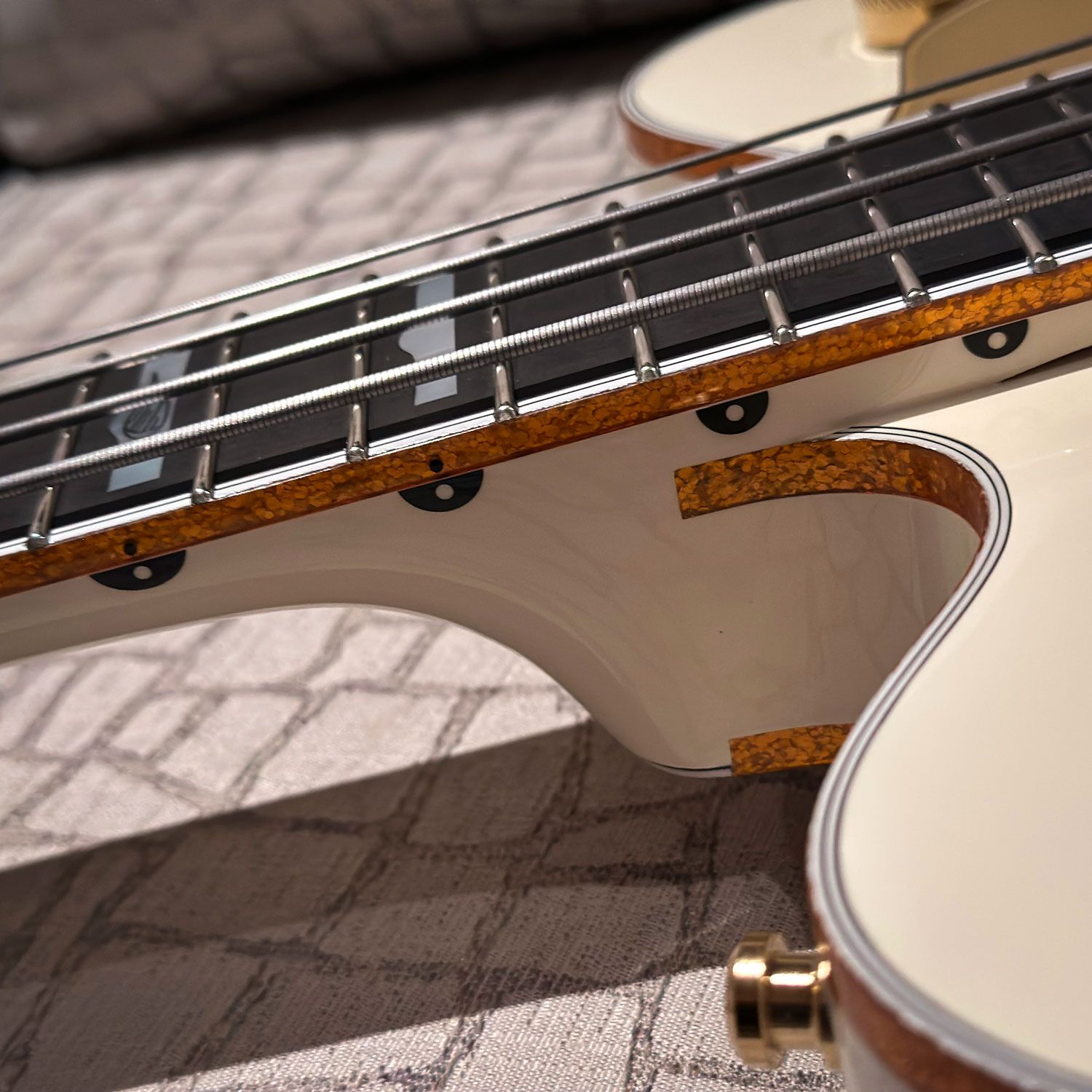 2025 Gretsch Tom Petersson White Falcon side dots