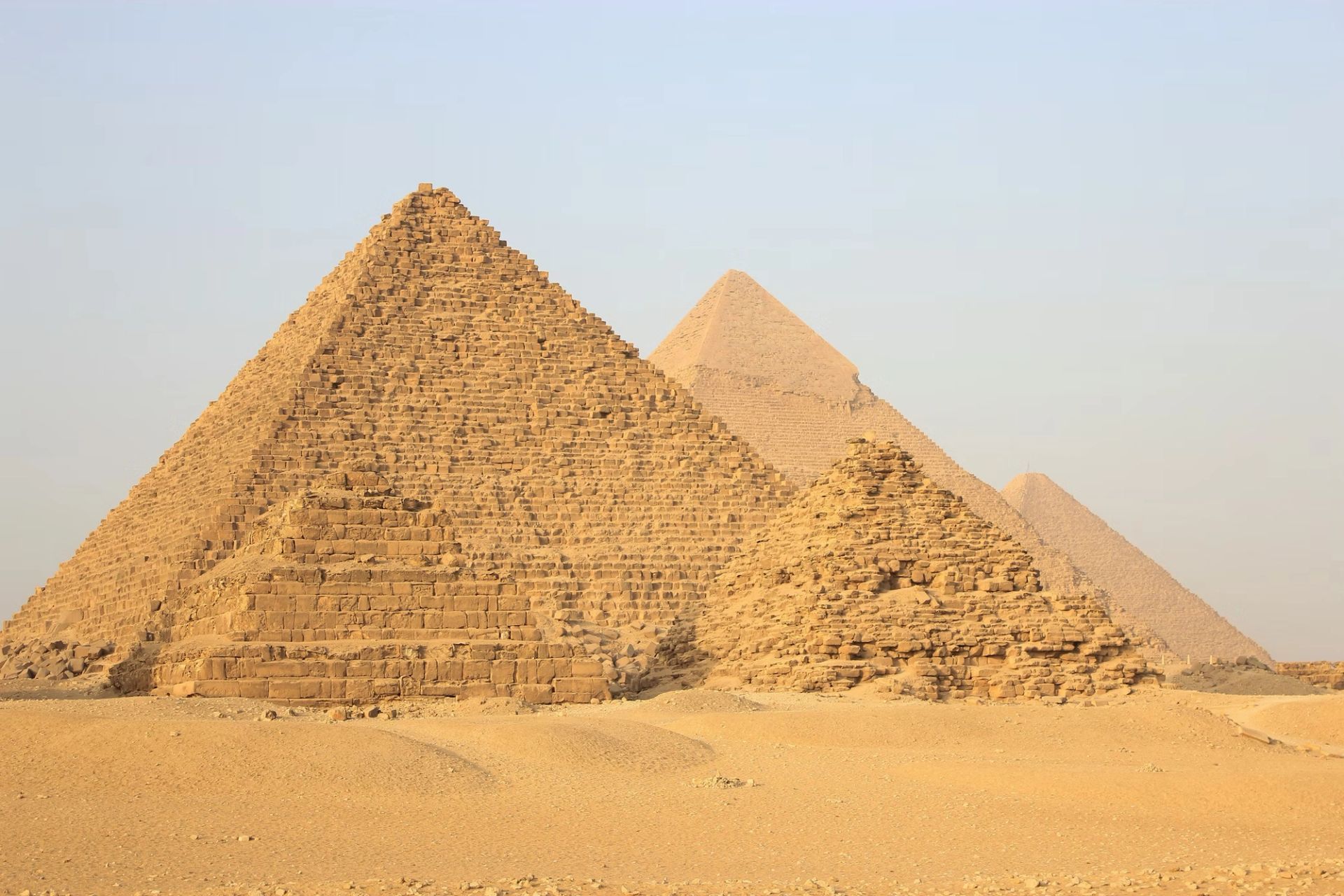 pyramides d'egypte