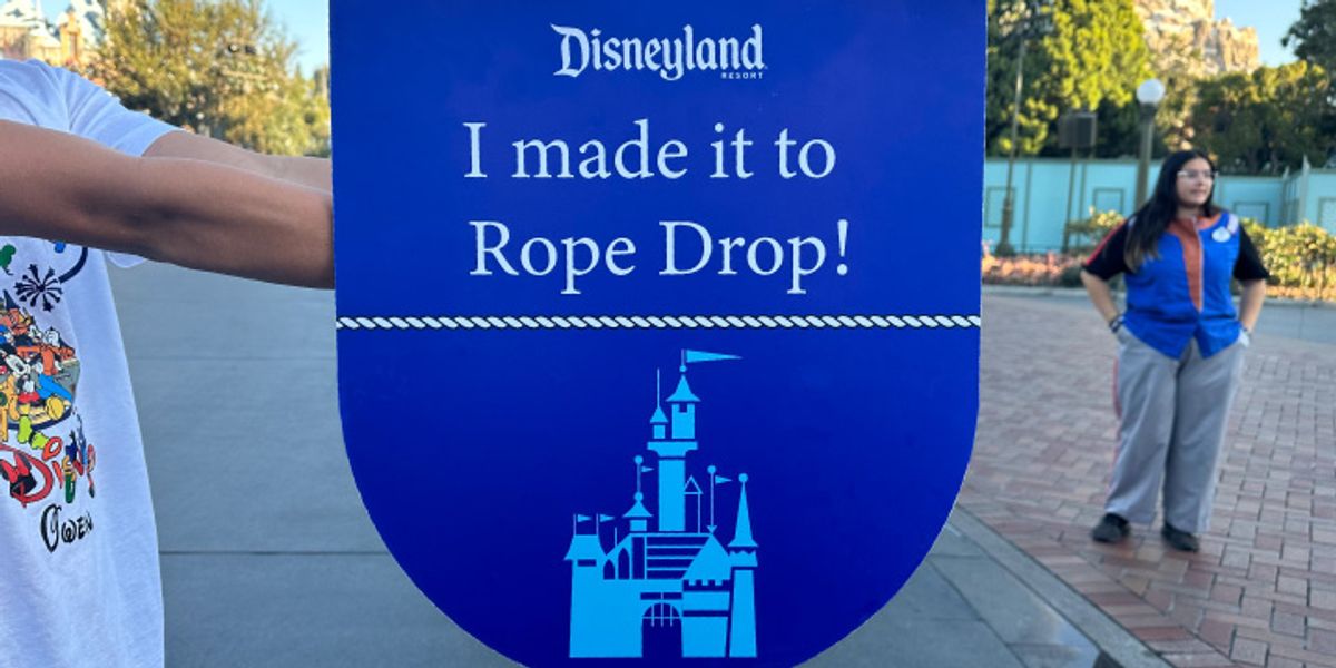 Should You Rope Drop at Disneyland? (And Is It Actually Worth It?)