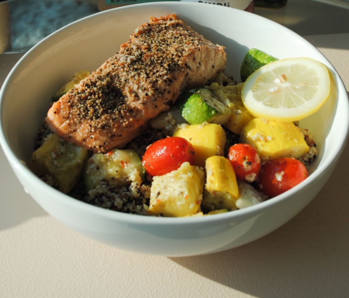 Mediterranean Salmon and Vegetable Quinoa Bowl Recipe
