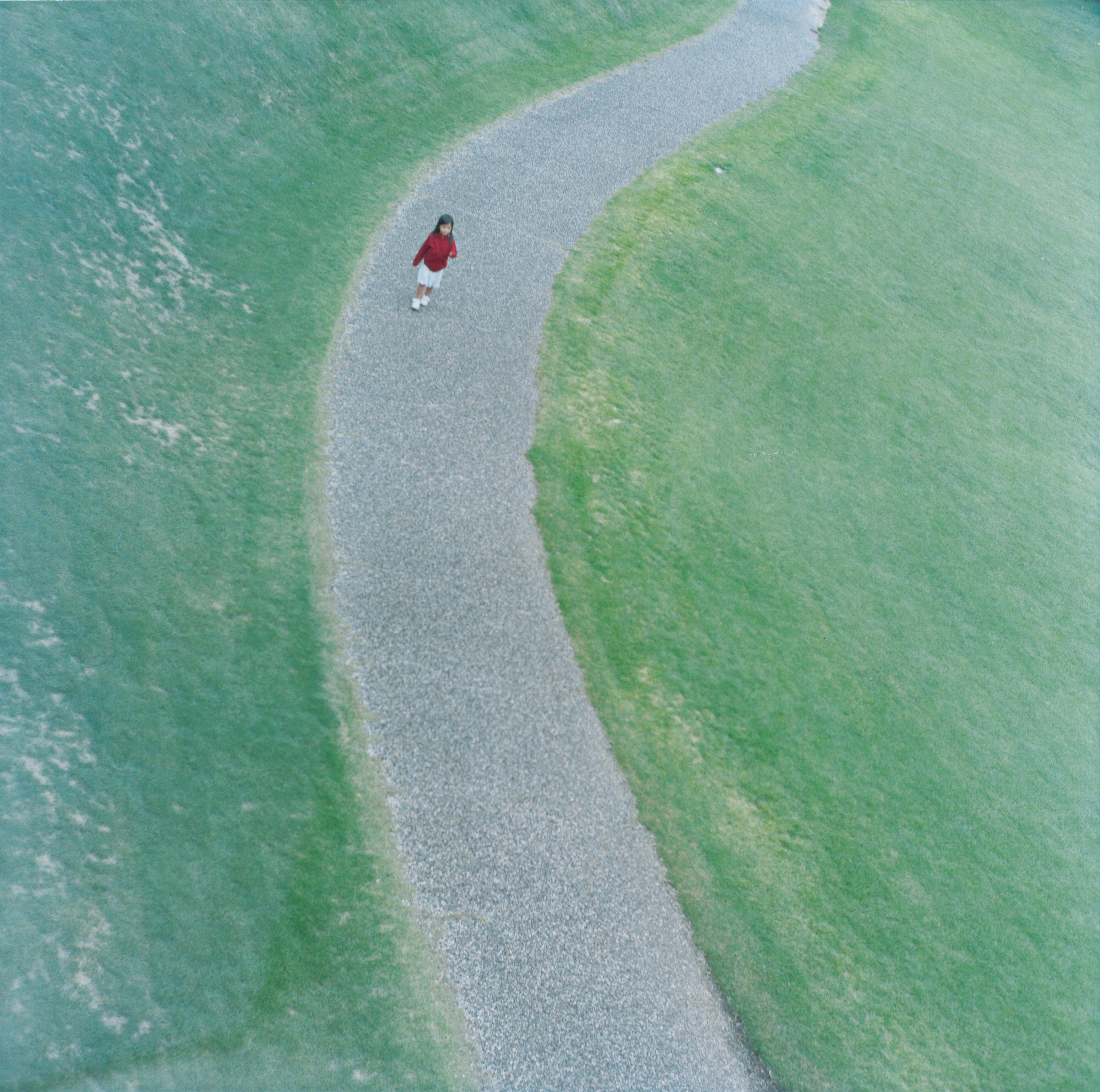 Untitled, From the series An interlinking, 2015 © Rinko Kawauchi, Courtesy of Christophe Guye Galerie