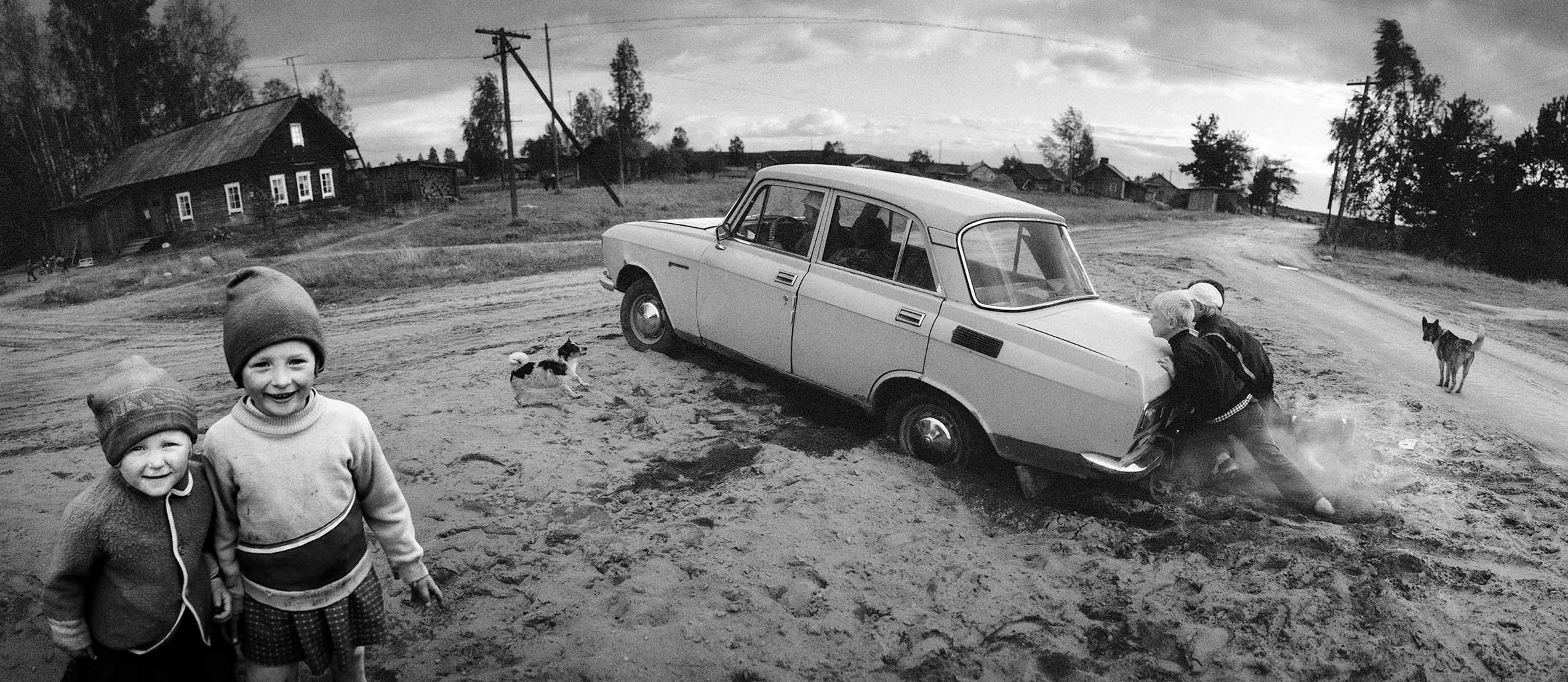 Vuokkiniemi Karjala Venäjä, 1991 © Pentti Sammallahti