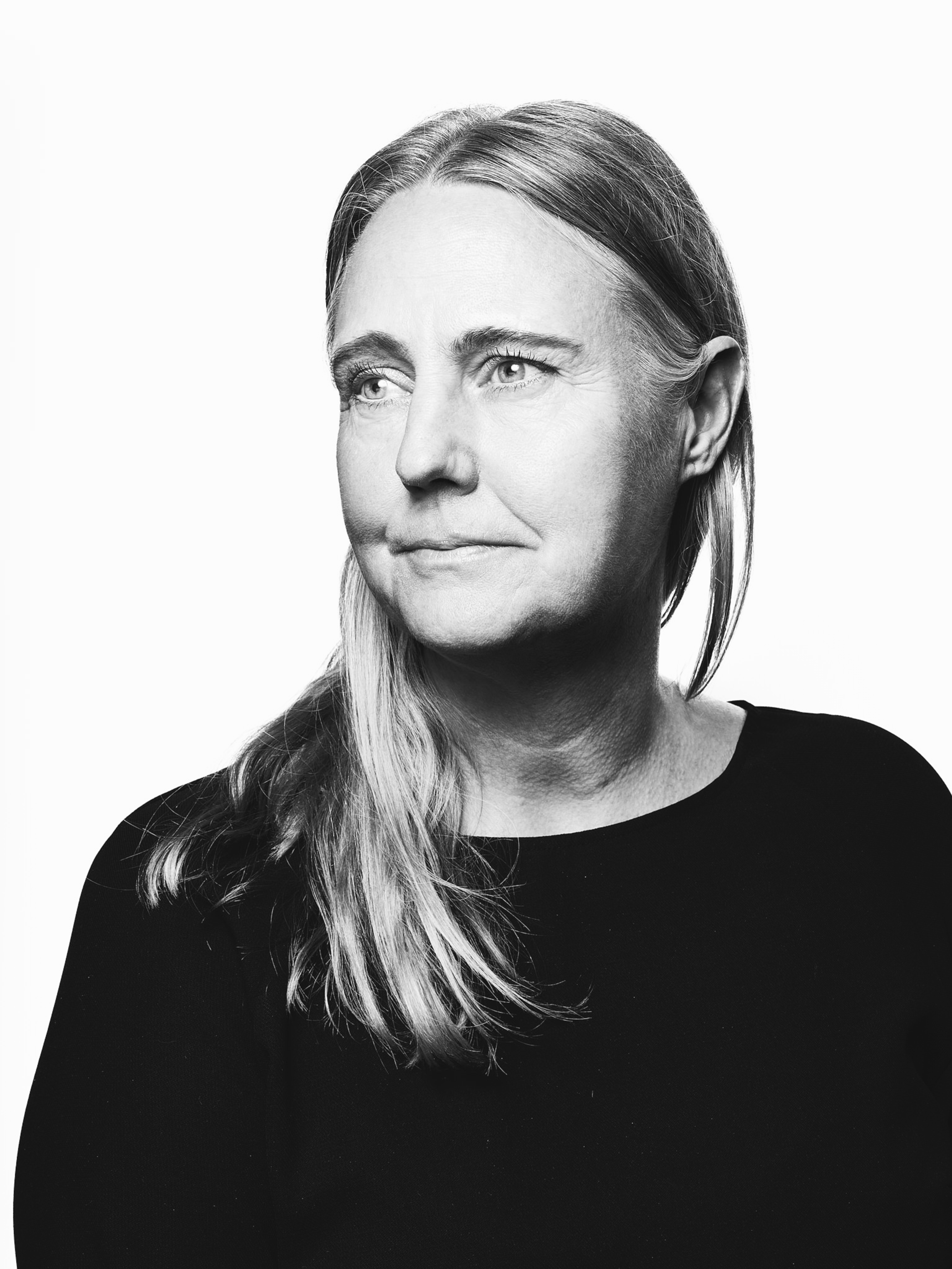 Black and white portrait of Annicka Rosendahl, Fotografiska Global Vice President Finance Group Controller.