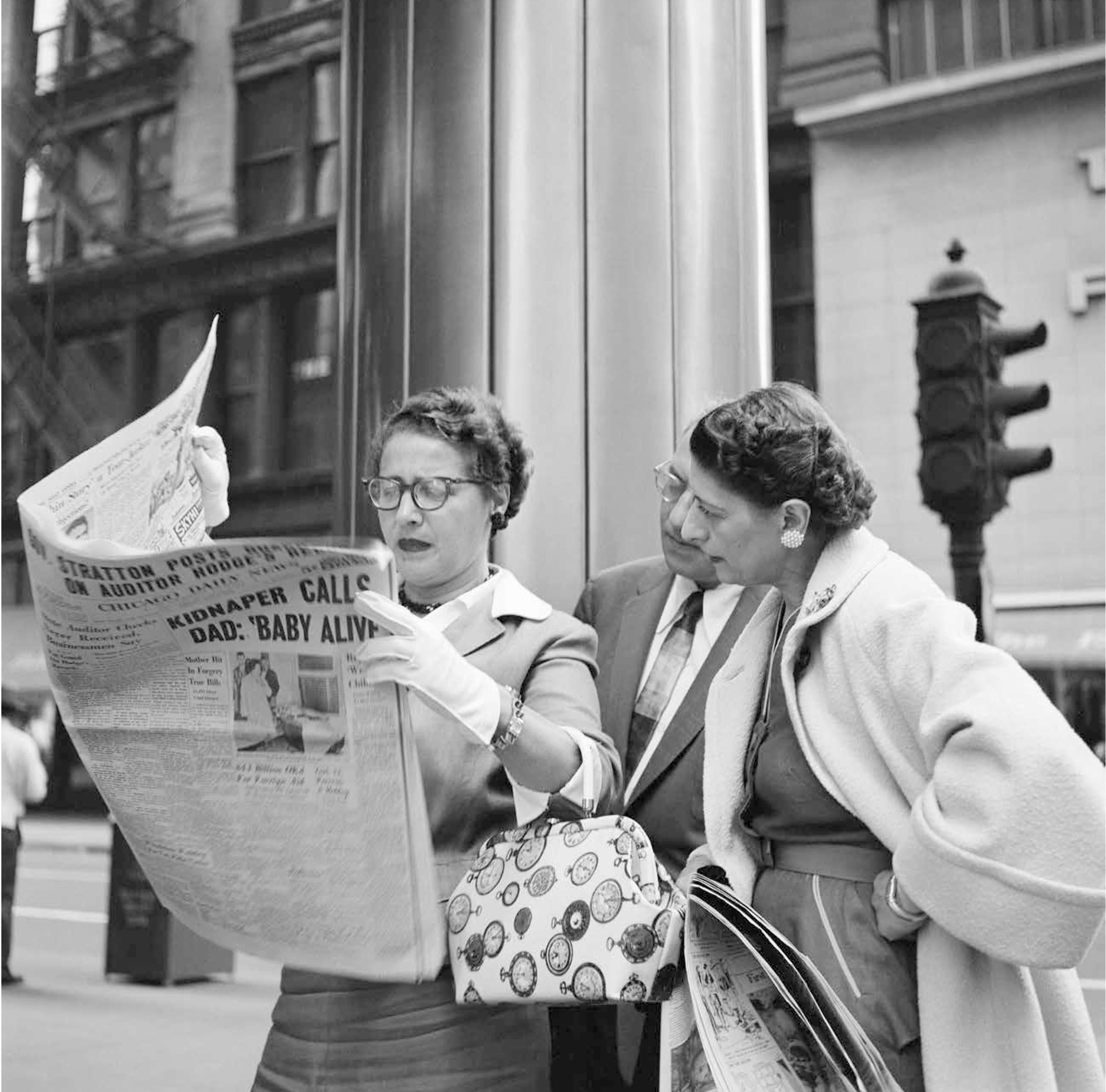 Vivian Maier. Chicago, IL, n.d. © Estate of Vivian Maier, Courtesy of Maloof Collection and Howard Greenberg Gallery, NY
