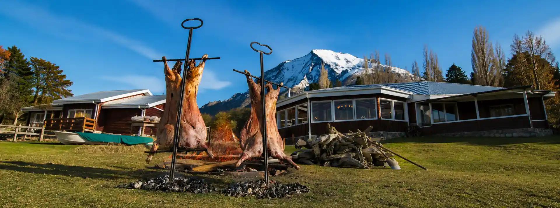 Asado al Palo Magallánico + Presentación de Artista Regional desde Punta Arenas