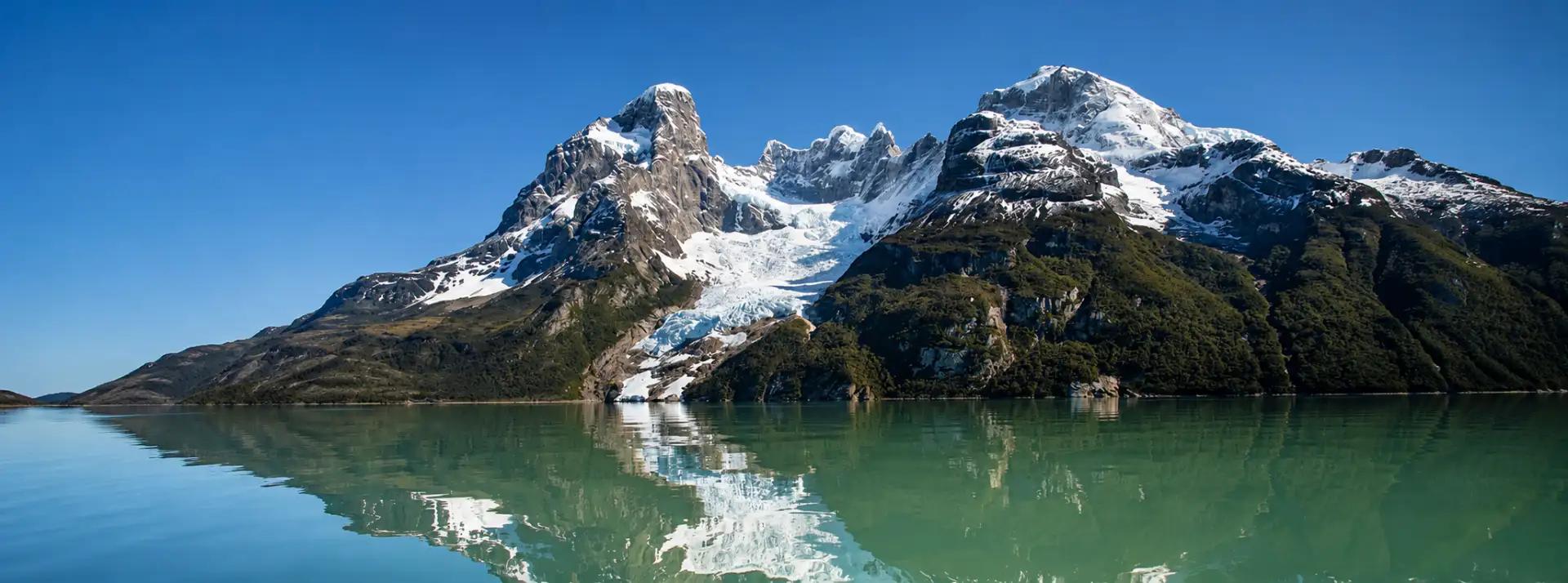 Navegación Glaciares Balmaceda y Serrano – Medio Día desde Puerto Natales