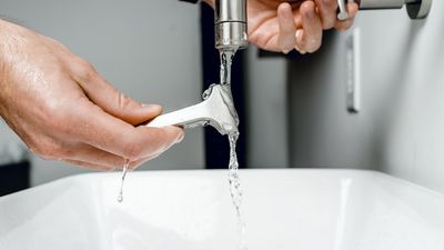 Essential Plumbing Tools Every Homeowner Should Know