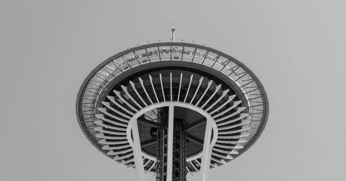 Seattle Emergency Plumber: Eco Electric's 24/7 Burst Pipe Response