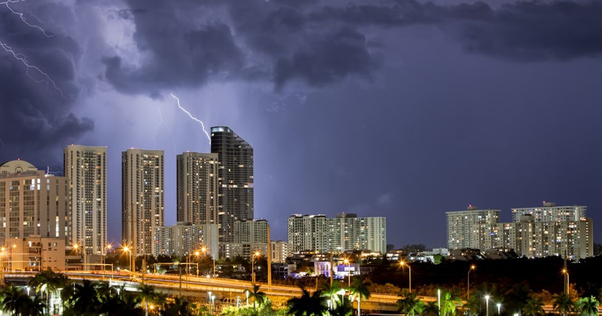 Complete Plumbing Guide for Miami Homeowners: Water Quality & Emergency Services