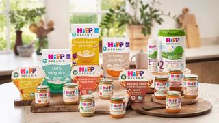 HiPP Organic 6-12 months feeding options on a kitchen worktop
