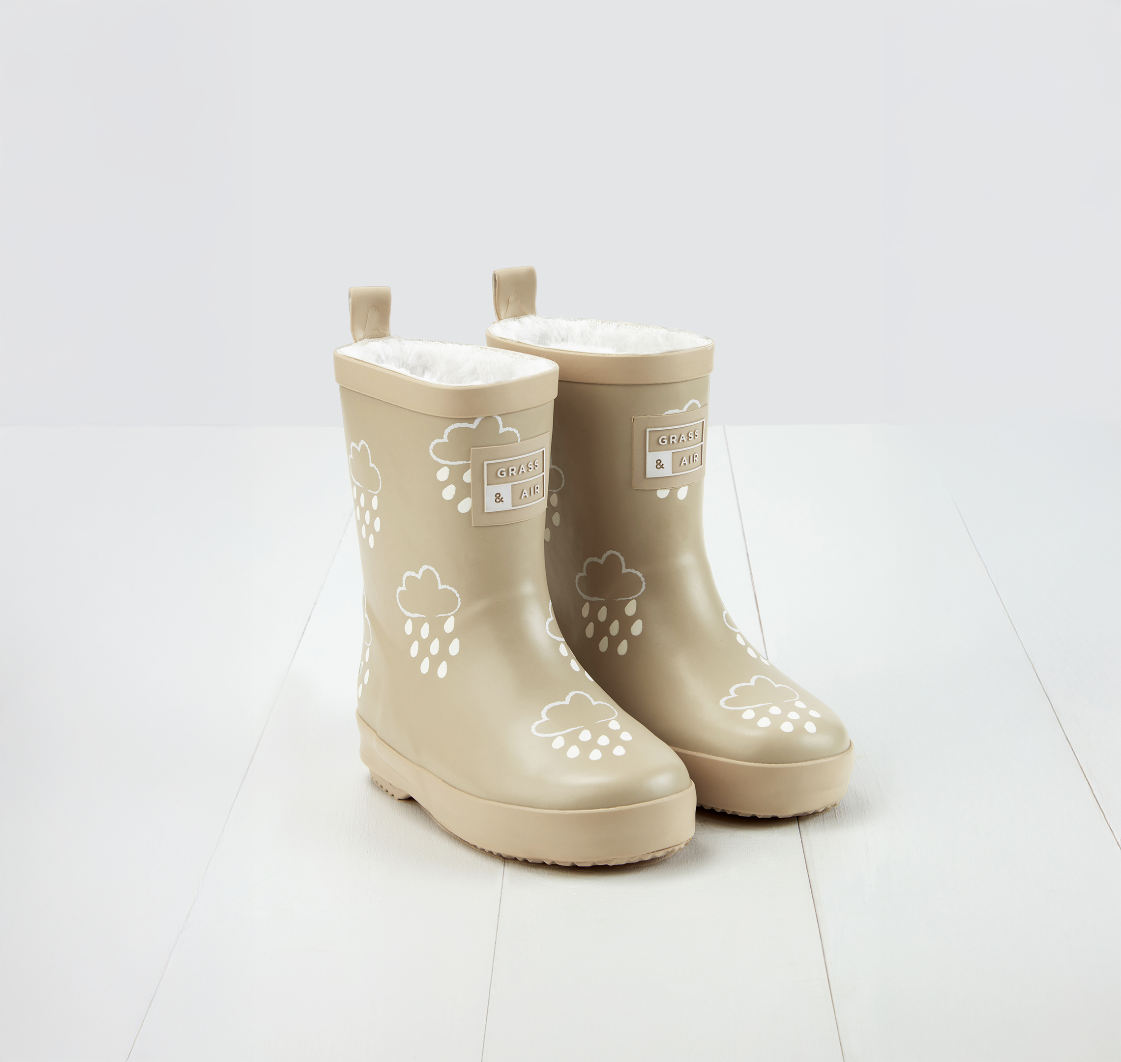 Stone colour changing wellies
