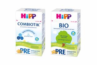 Packung HiPP BIO COMBIOTIK® Pre Anfangsmilch mit Bio-Siegel und Hinweis auf natürliche Milchsäurekulturen vor weißem Hintergrund.