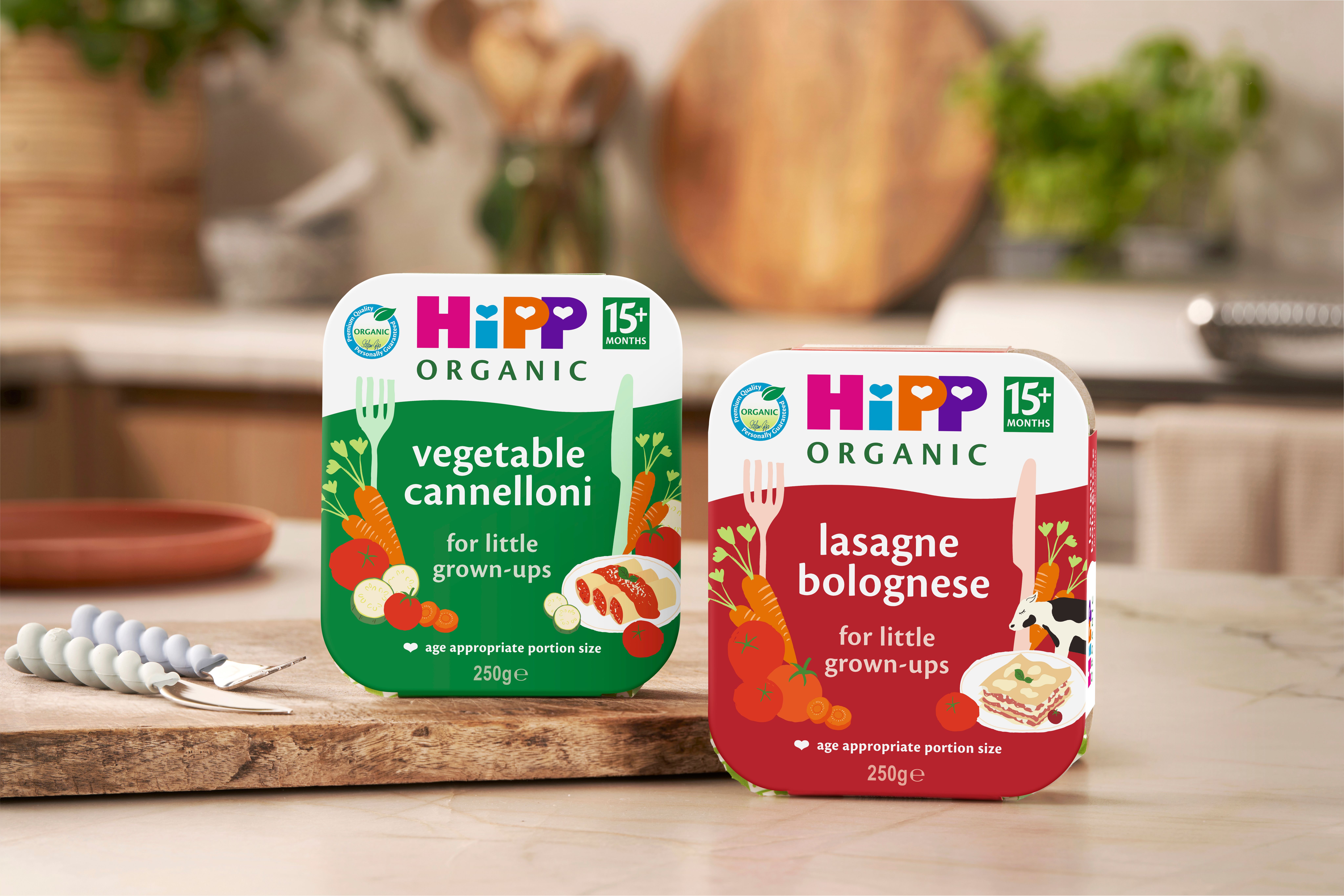 HiPP Organic vegetable cannelloni and lasagne bolognese 15 months+ tray meals on kitchen worktop