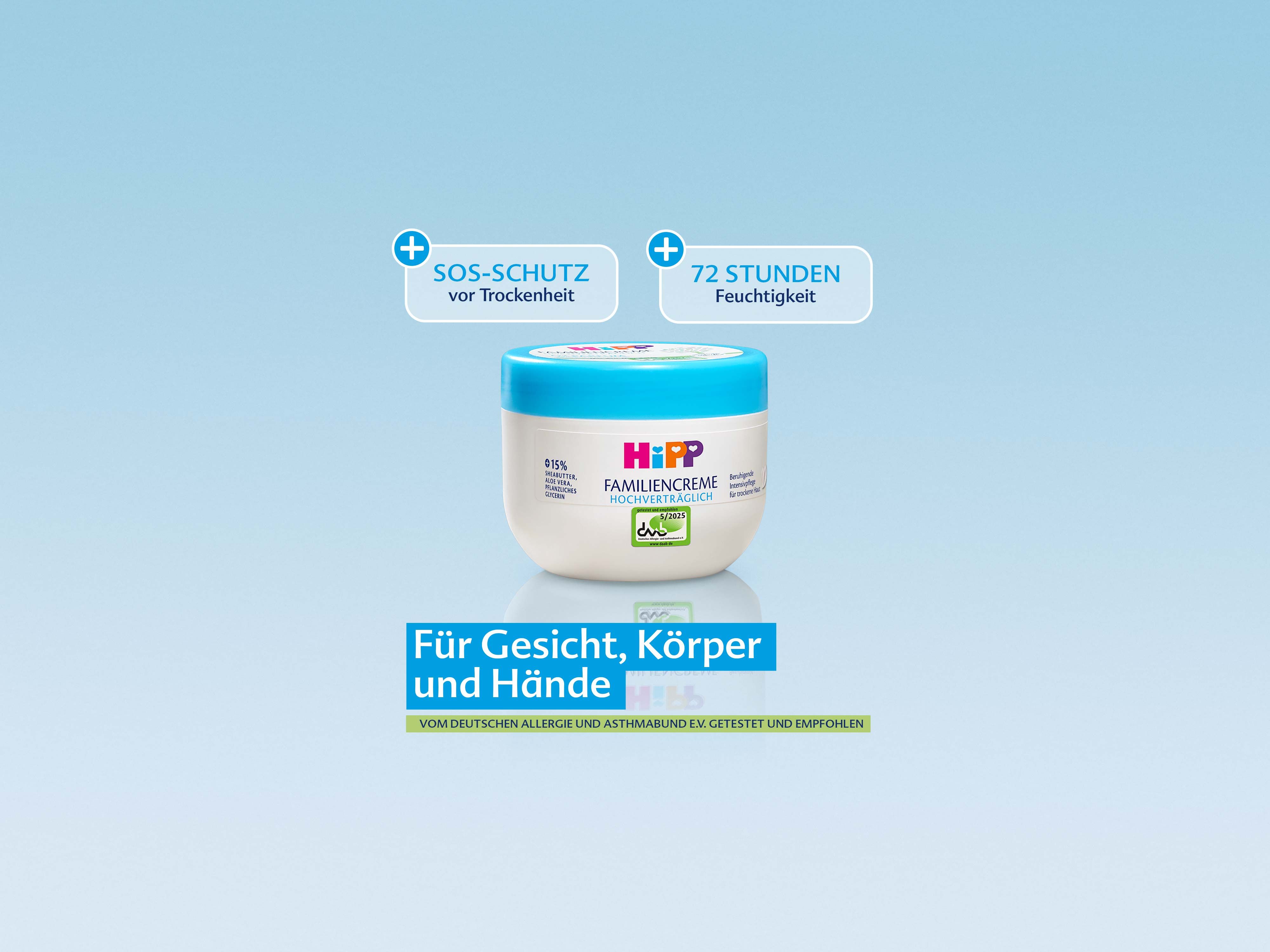 Pflegecreme-Dose mit Aufschrift "HIPP BABYPFLEGE" vor blauem Hintergrund mit Texten zu SOS-Schutz vor Trockenheit und 72 Stunden Feuchtigkeit