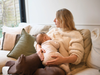 Breastfeeding mom