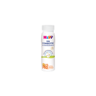 HiPP PRE HA COMBIOTIK® trinkfertige 200ml Flasche HA-Anfangsnahrung auf weißem Hintergrund, frontal freigestellt