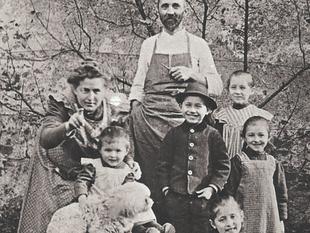 Photo of the Hipp family