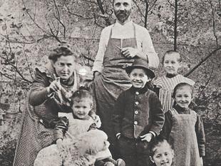 Photo of the Hipp family