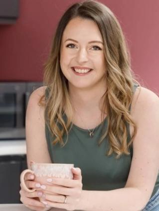 Picture of Laura Thompson