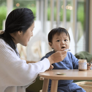 Toddler refusing food from spoon