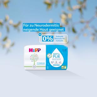 Verpackung von HiPP Soft & Pur Feuchttüchern vor unscharfem Hintergrund mit Text 'Für zu Neurodermitis neigende Haut geeignet 0% Duftstoffe Ätherische Öle Farbstoffe'
