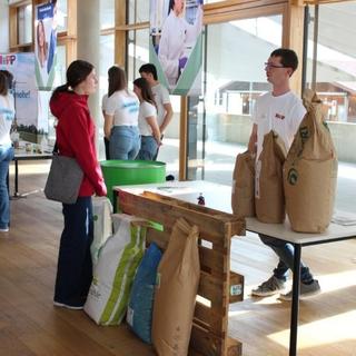 Informationsstand beim Ausbildungs- und Jobtag 2026