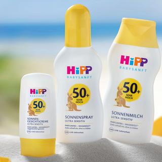 Sonnenmilch im Sand