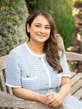 Dr Alia Ahmed