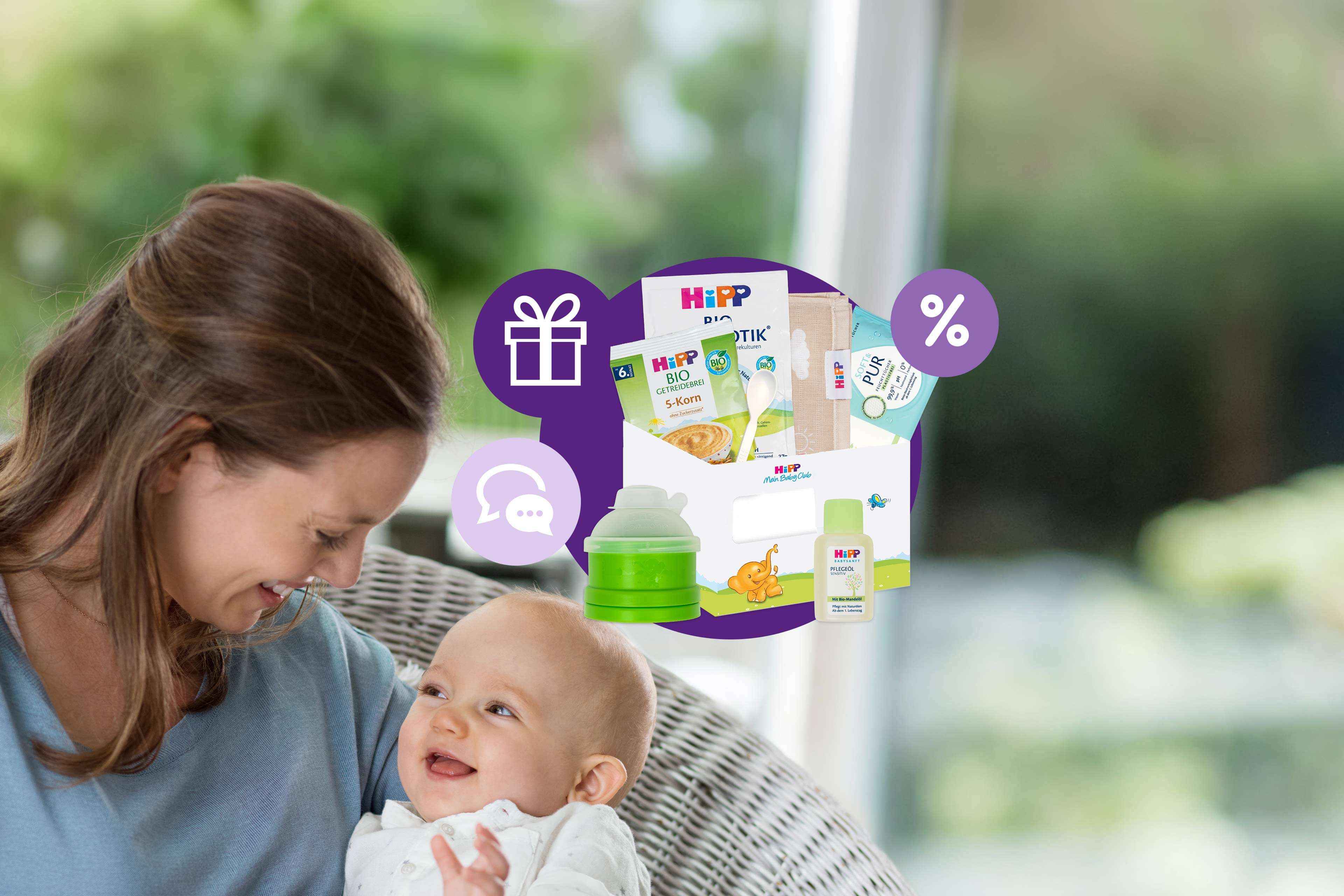 Lächelnde Mutter mit Baby im Arm, daneben eine Box mit HiPP BabyClub Vorteilen wie Proben und Rabattsymbolen.