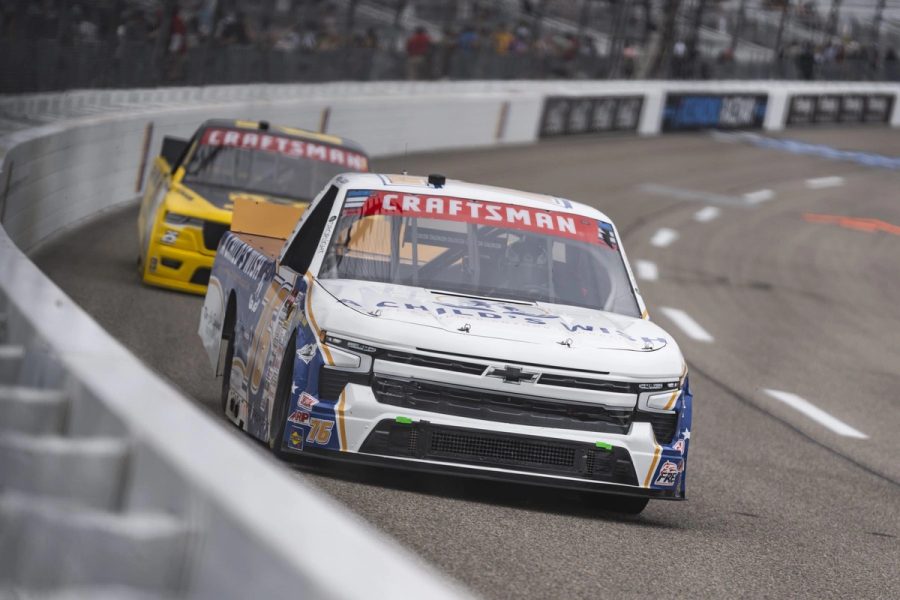 The No. 76 truck racing at Richmond Raceway