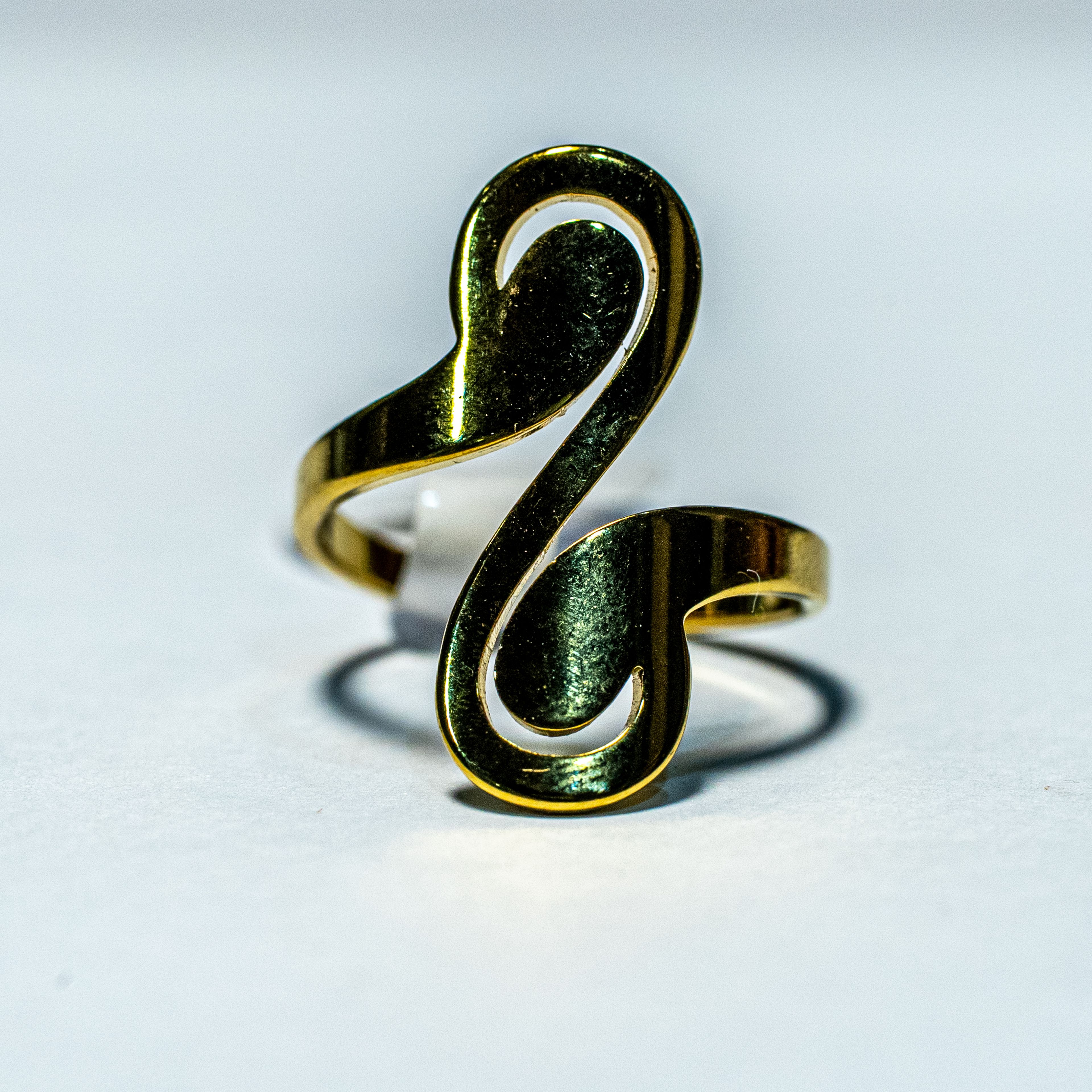 Golden Serpentine Ring