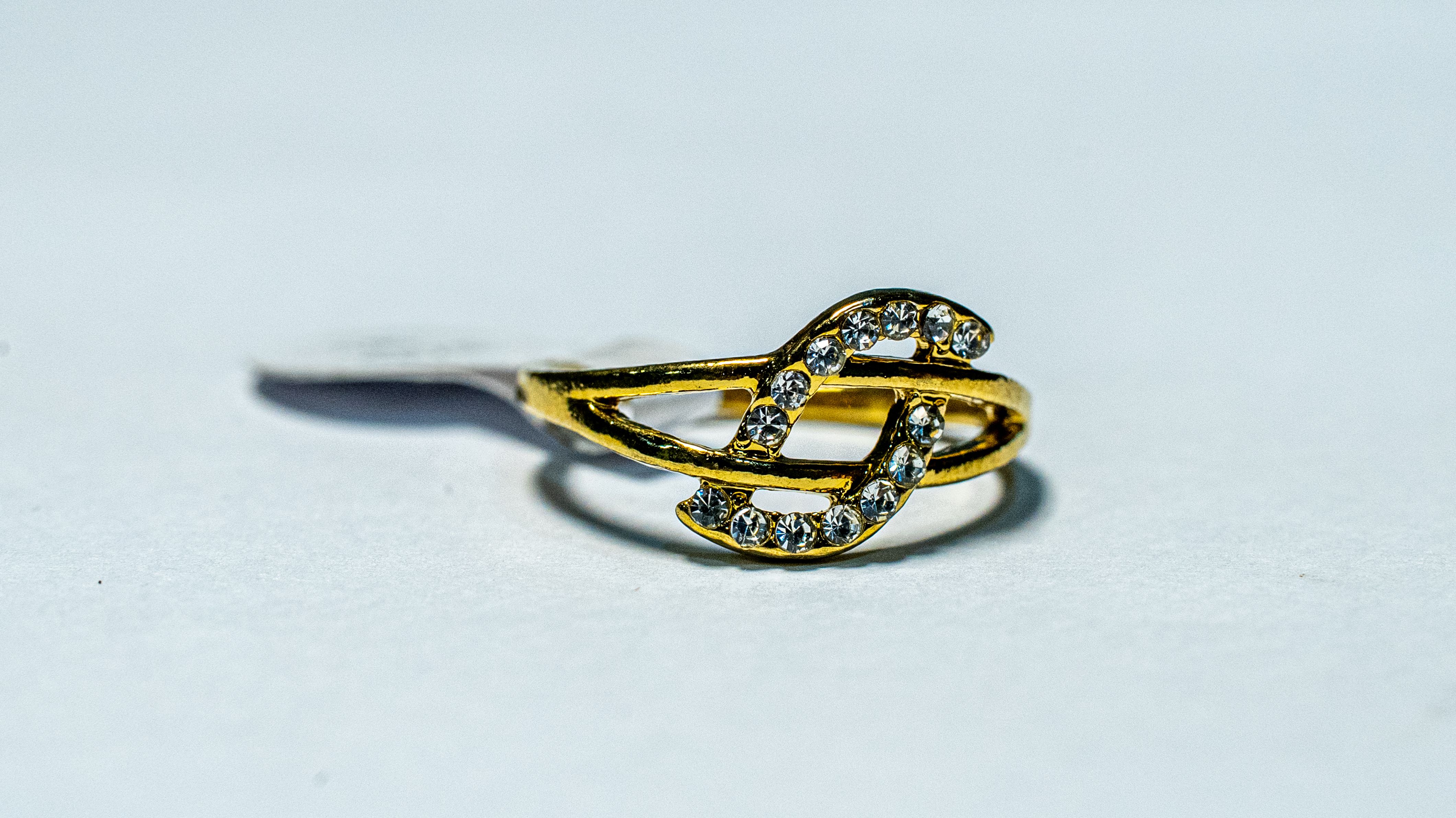 Two Tone Ribbon Ring