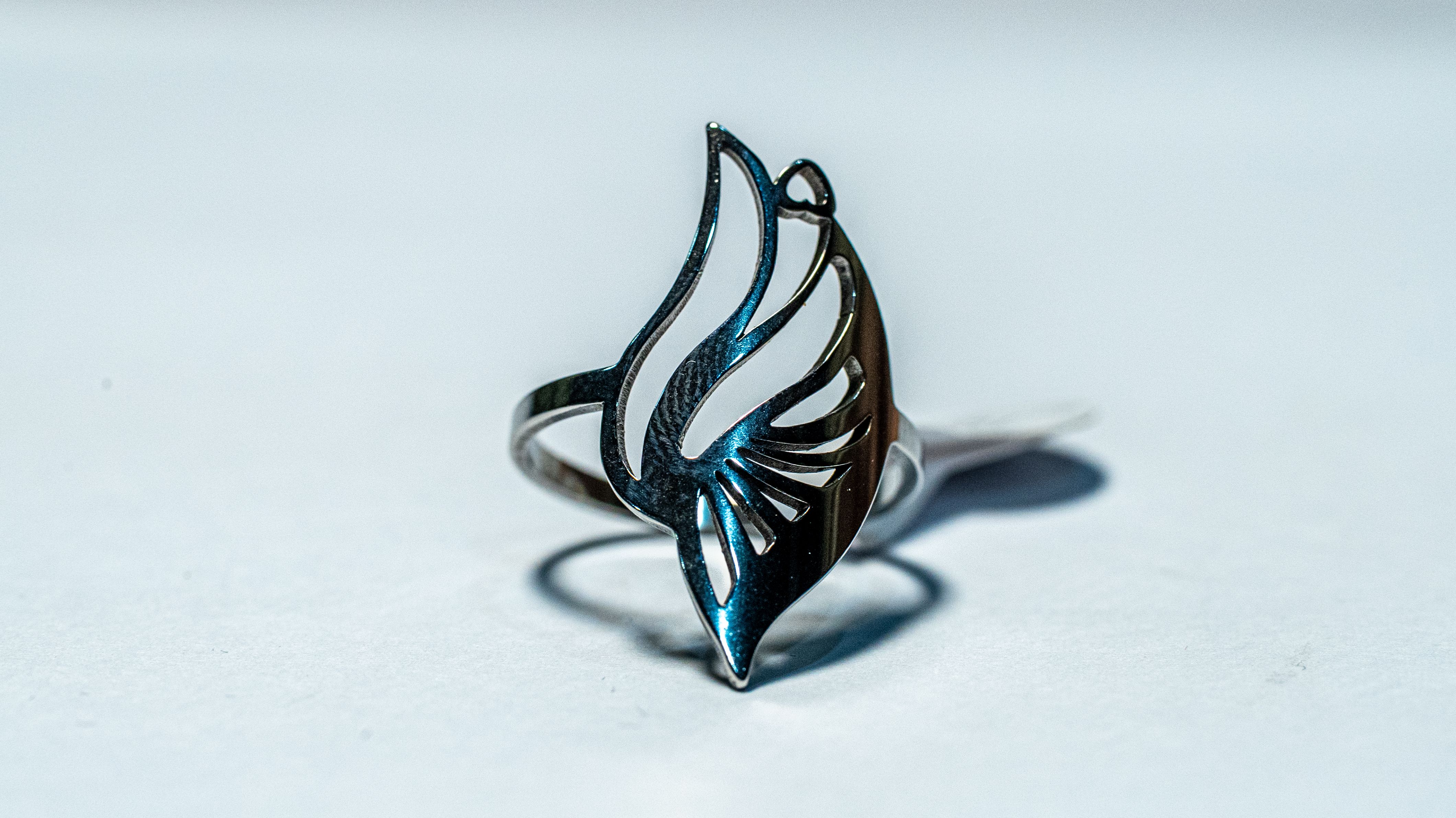 Wing Outline Statement Ring