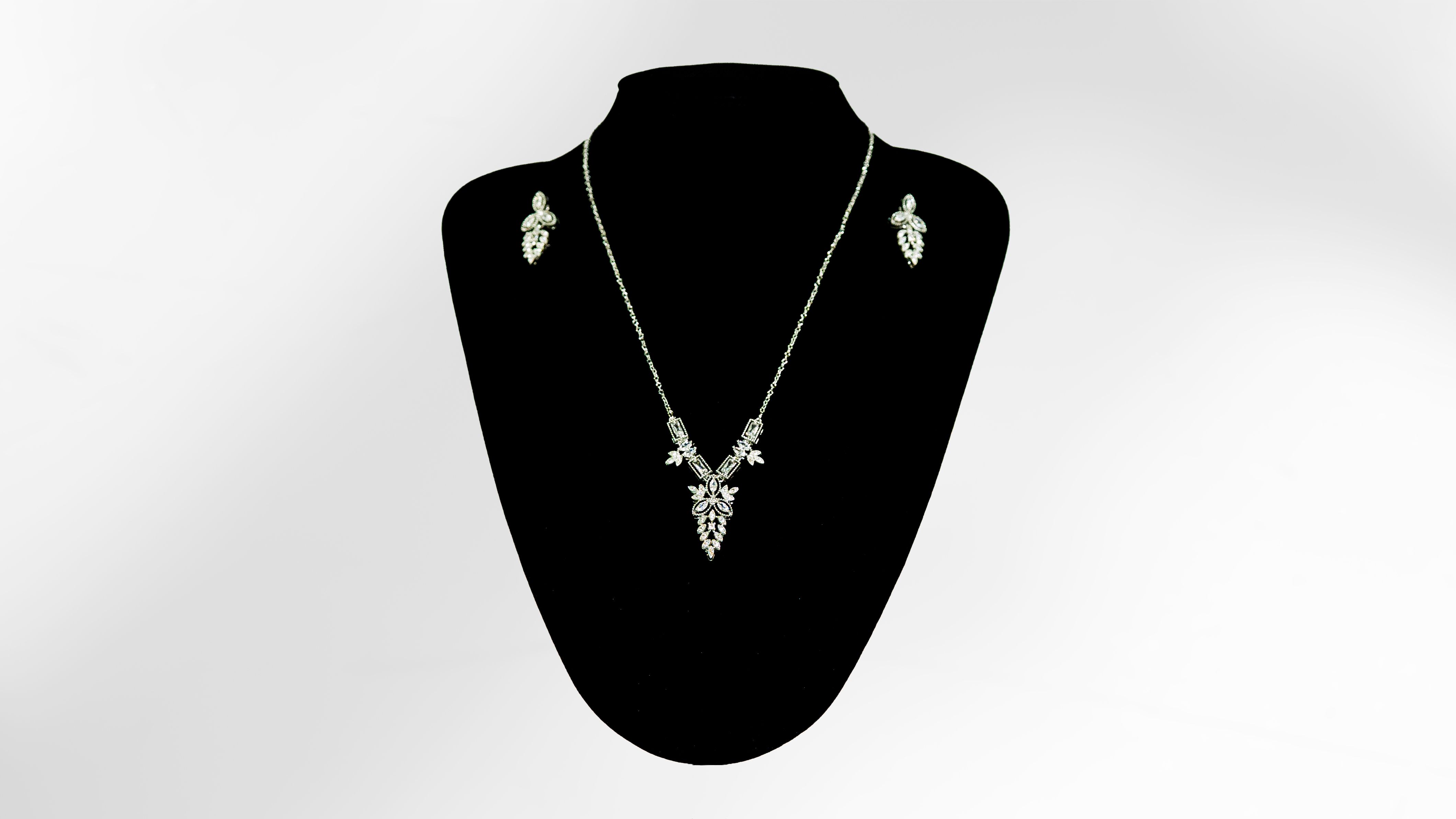Botanical Drop Necklace and Earring Set